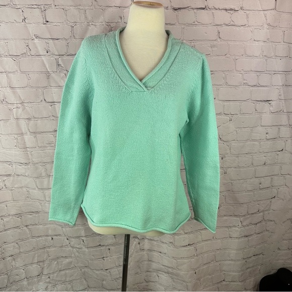 Talbots Sweaters - Talbots Mint V-Neck Sweater Womens L layering beach coastal business casual